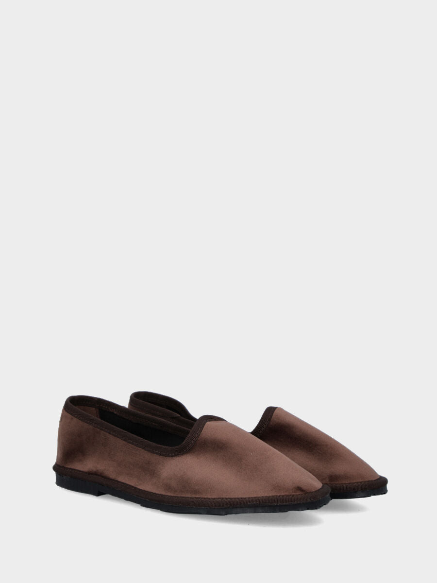 Brown velvet Friulana with embroidered edges and 5 mm heel