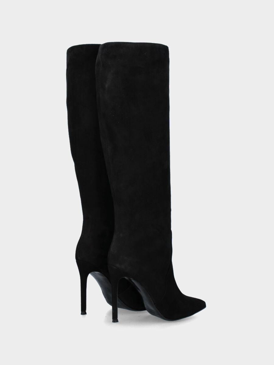 Stivale a tubo in camoscio nero con tacco a stiletto