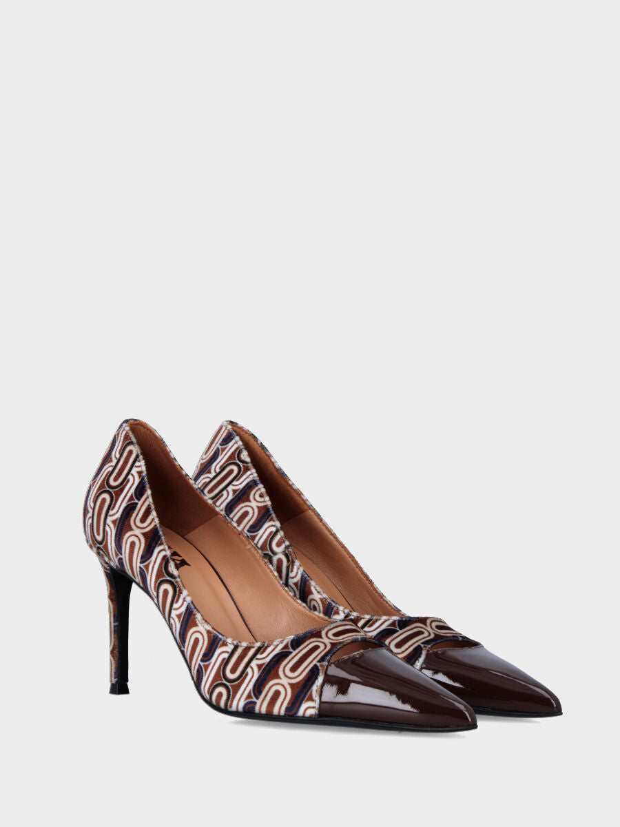 Escarpins en tissu fantaisie marron et bout en verni miroir