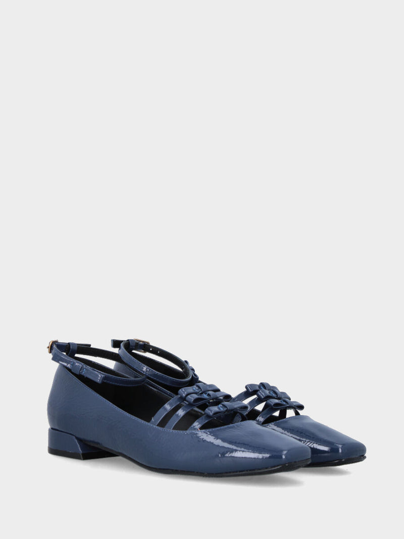 Ballerina in naplak navy e cinturini con fiocchi