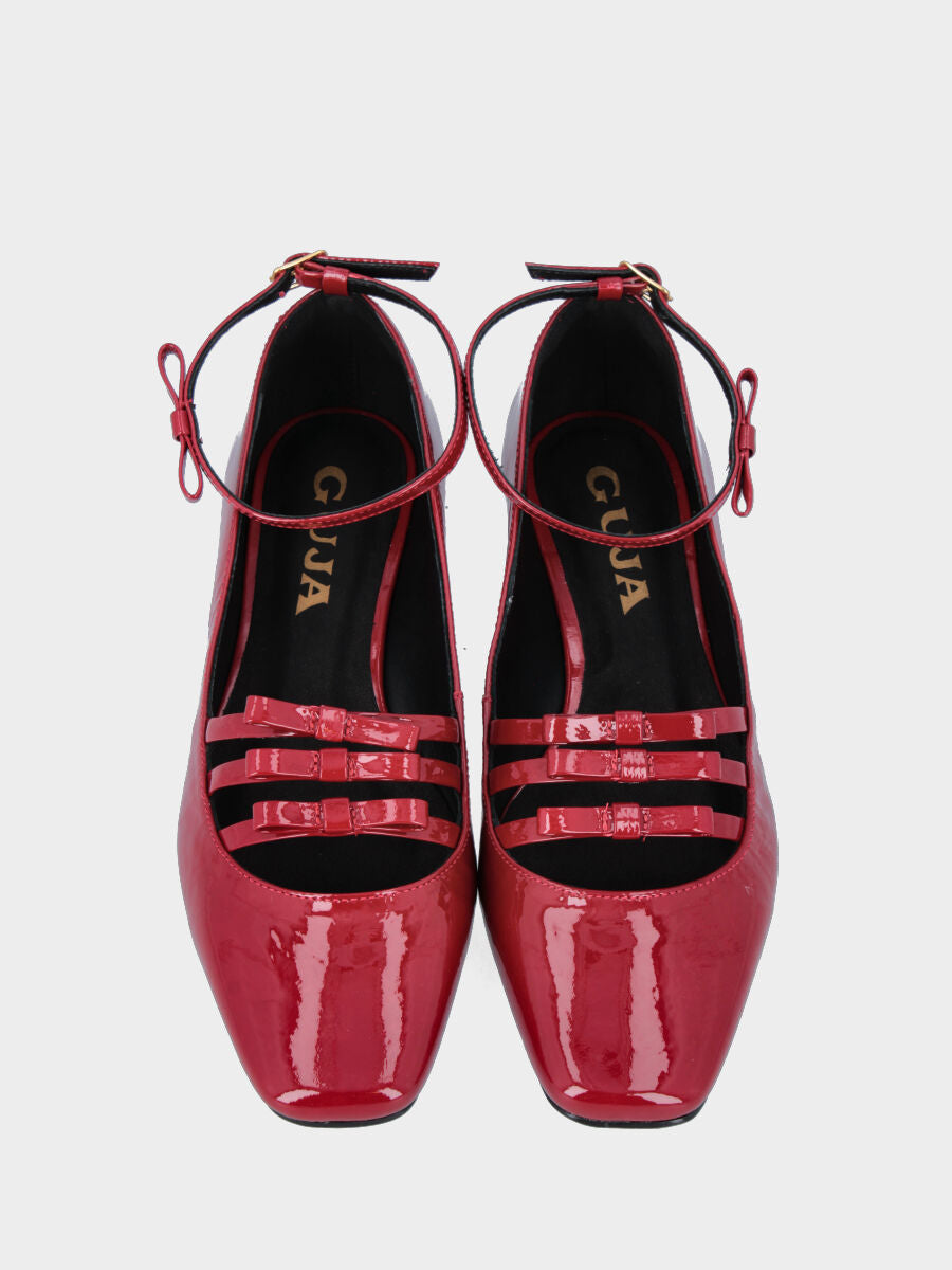 Ballerina in naplak rosso rubino e cinturini con fiocchi