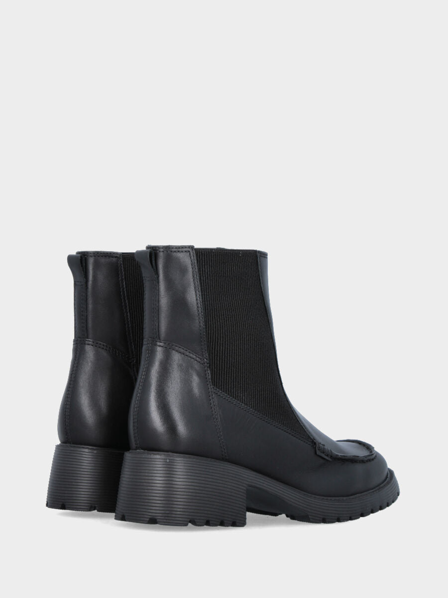 Beatles en vitello noir avec talon monobloc rainuré et semelle extra-légère