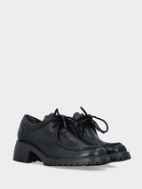 Stringata paraboot in vitello nero con tacco monoblocco