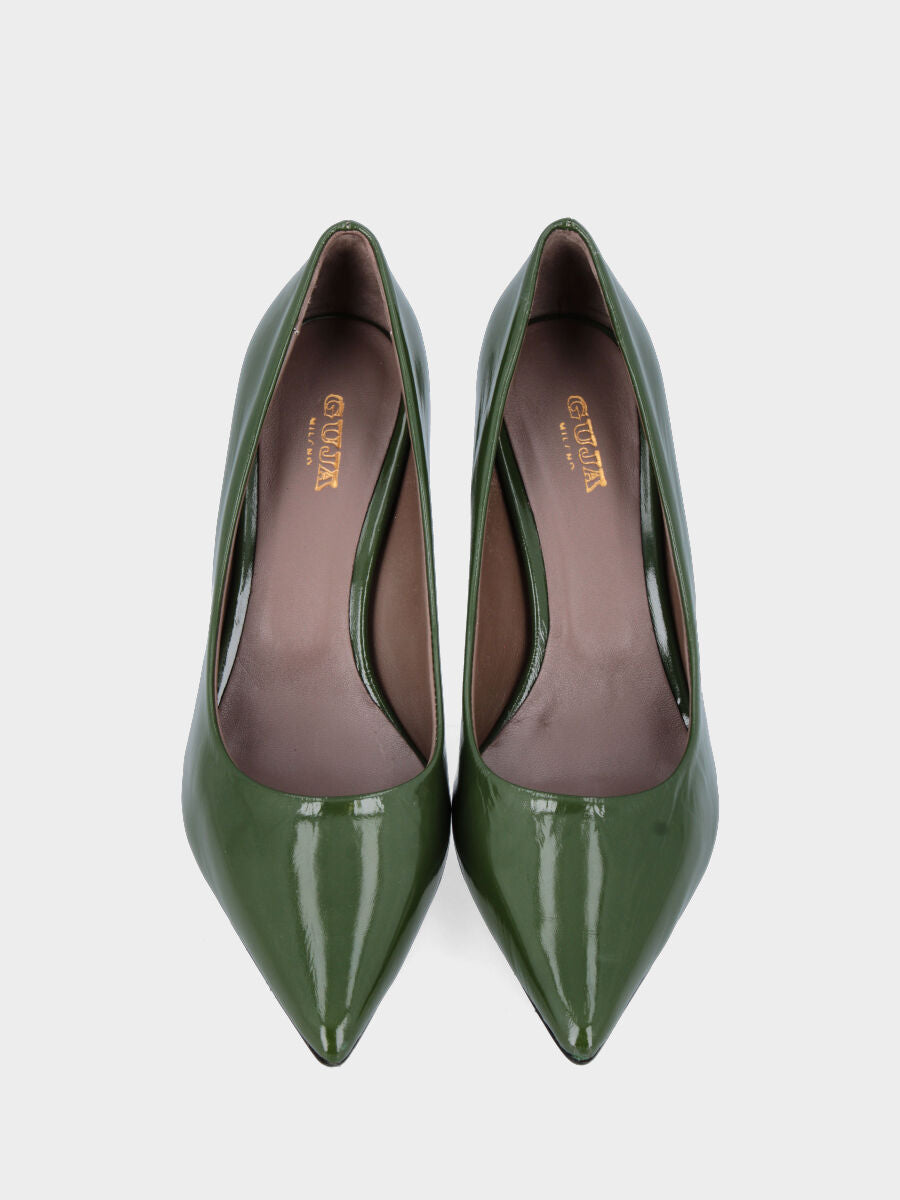 Escarpins en verni miroir vert avec encolure ronde et talon en forme de calice