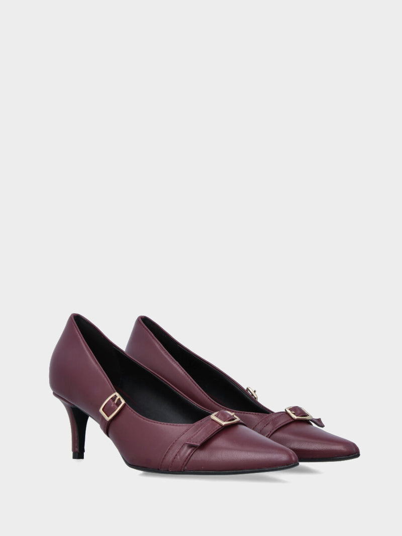 Décolleté in nappa bordeaux con tacco sottile e cinturino