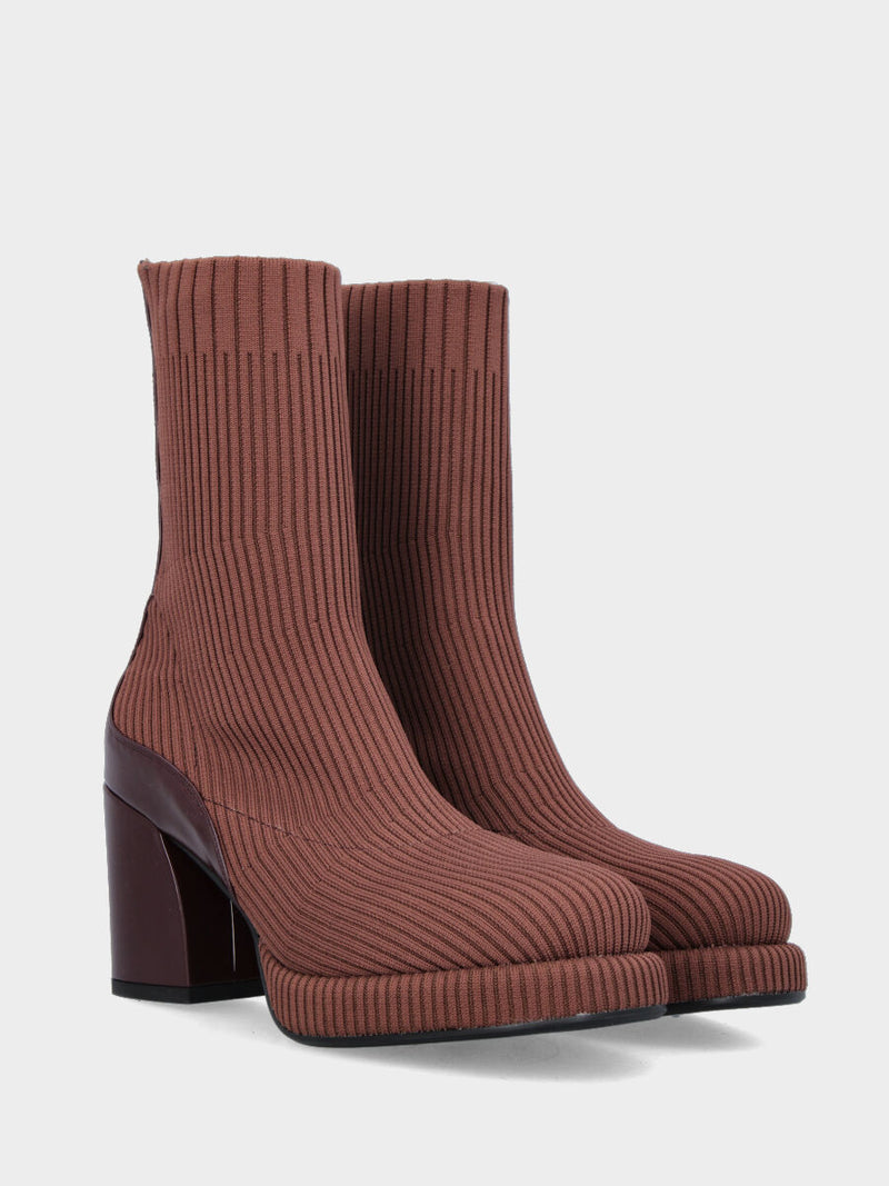 Stivaletto in tessuto calza elasticizzato marrone e tacco blocco