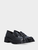 Mocassino in vitello nero su monoblocco con tacco 30 mm