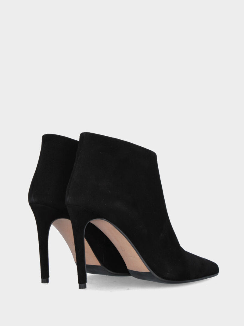 Tronchetto in camoscio nero con tacco a stiletto e cerniera