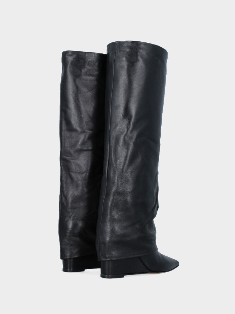 Botte à plateforme en nappa noire avec tige retournée au sol