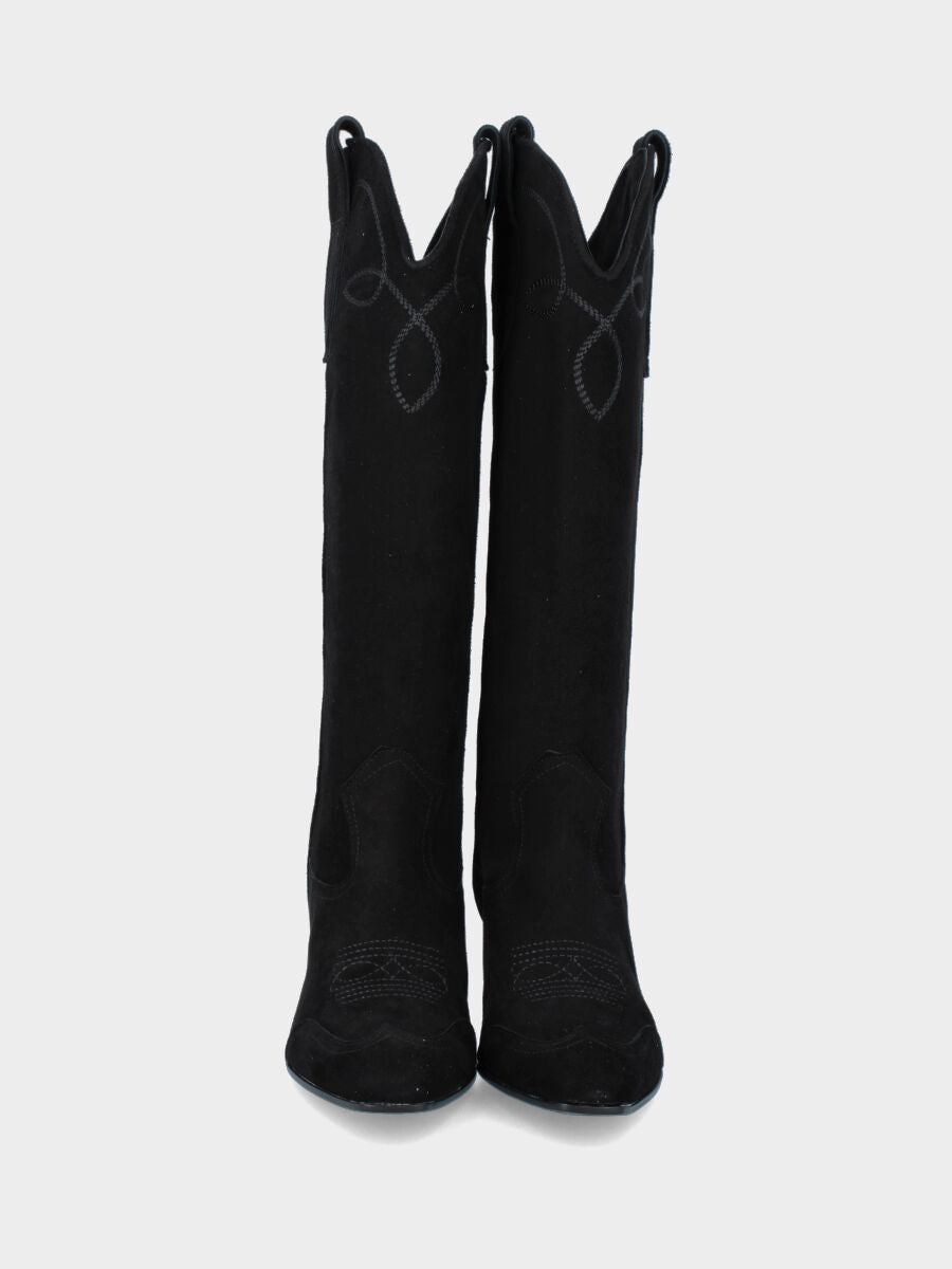 Western boots in black suede with curved heel and handcrafted embroidery