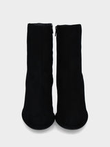 Stivaletto in camoscio nero con tacco largo e plateau