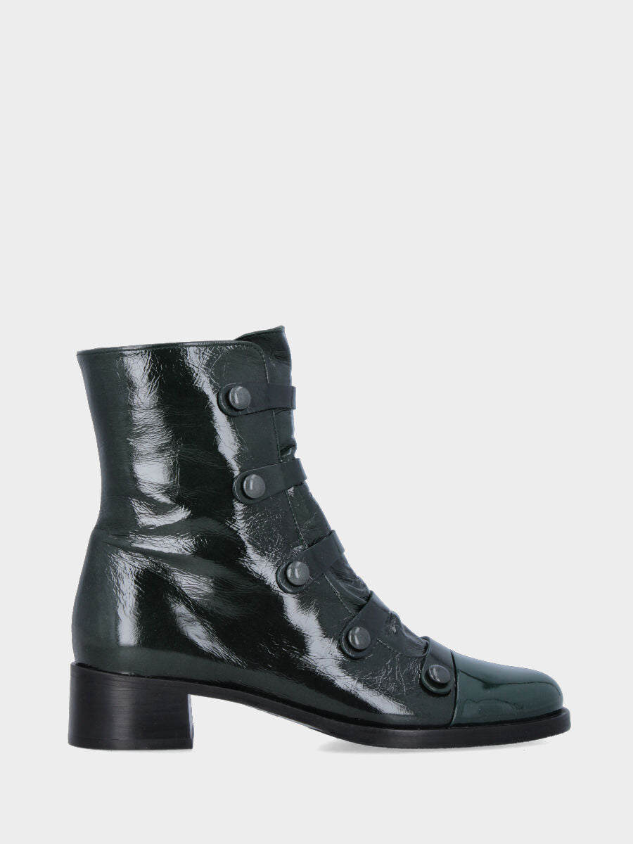 Sandalo monoblocco in vitello rosso con fascia ripiegata