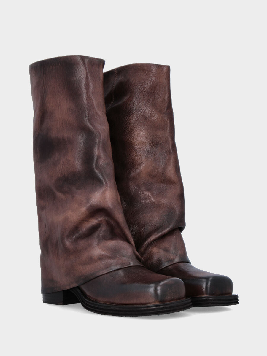Cowboystiefel aus dunkelbraunem Kalbsleder mit umgeschlagener Gamasche