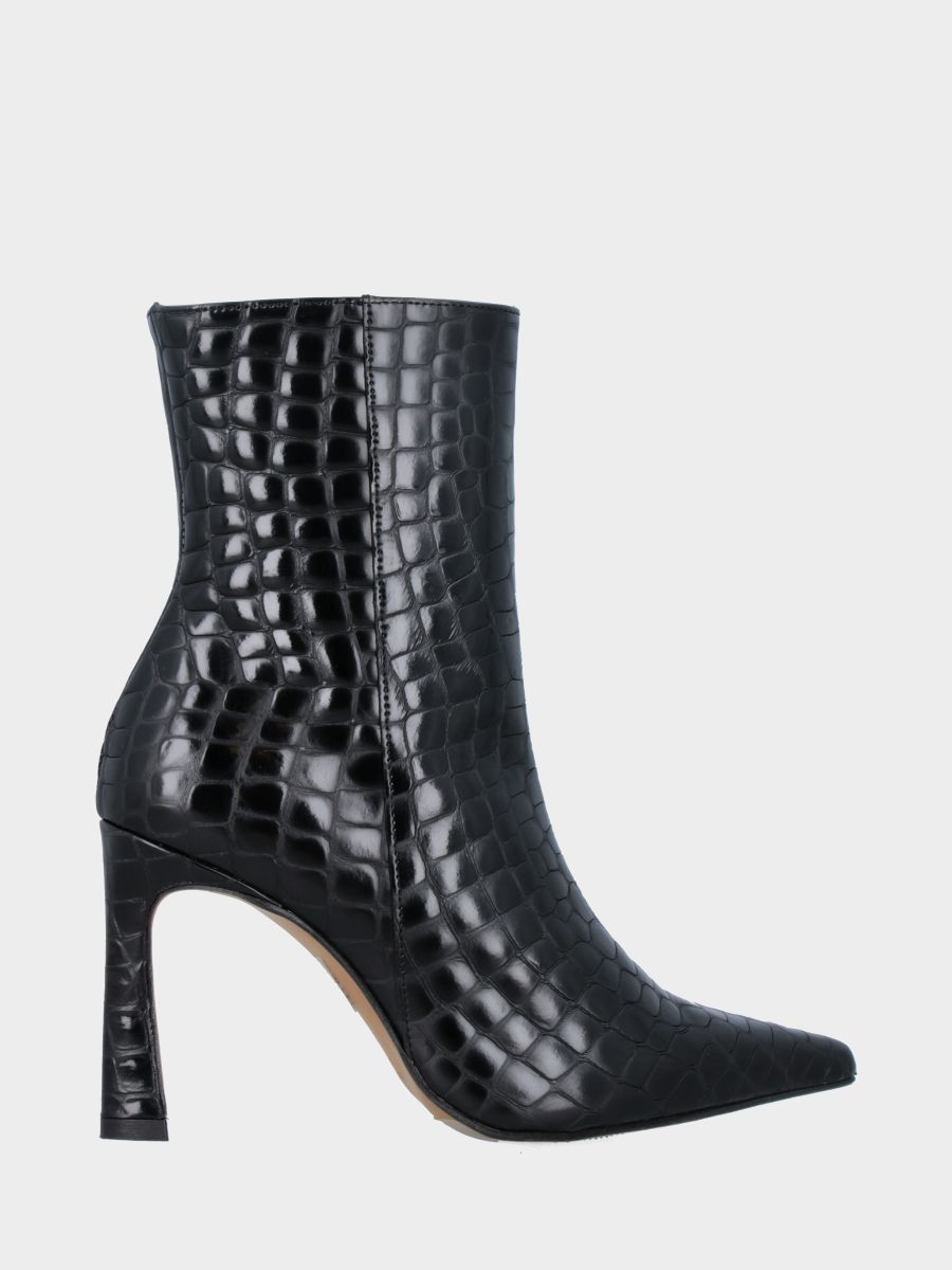 Bottine en veau noir imprimé crocodile avec talon aiguille