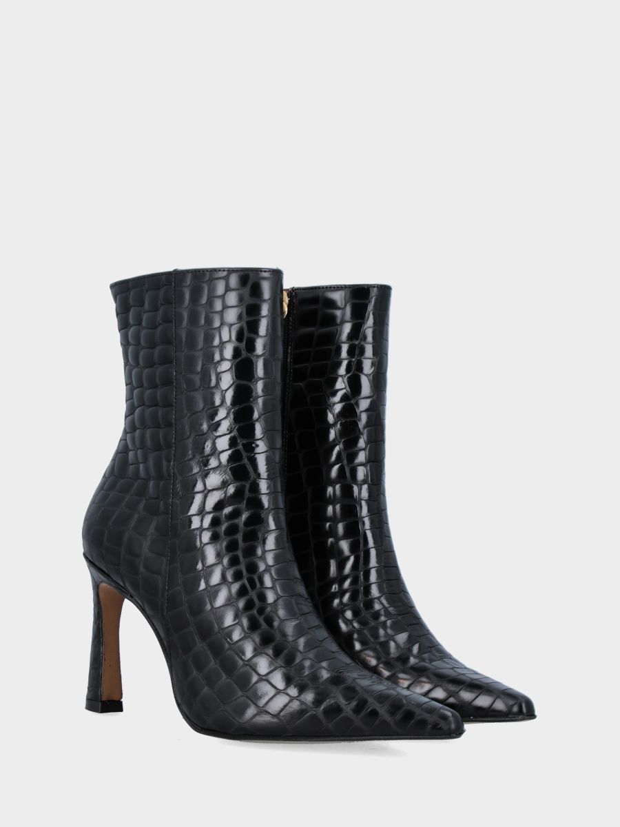 Bottine en veau noir imprimé crocodile avec talon aiguille