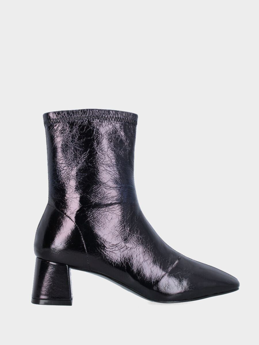 Blue crackled stretch patent leather ankle boot with block heel