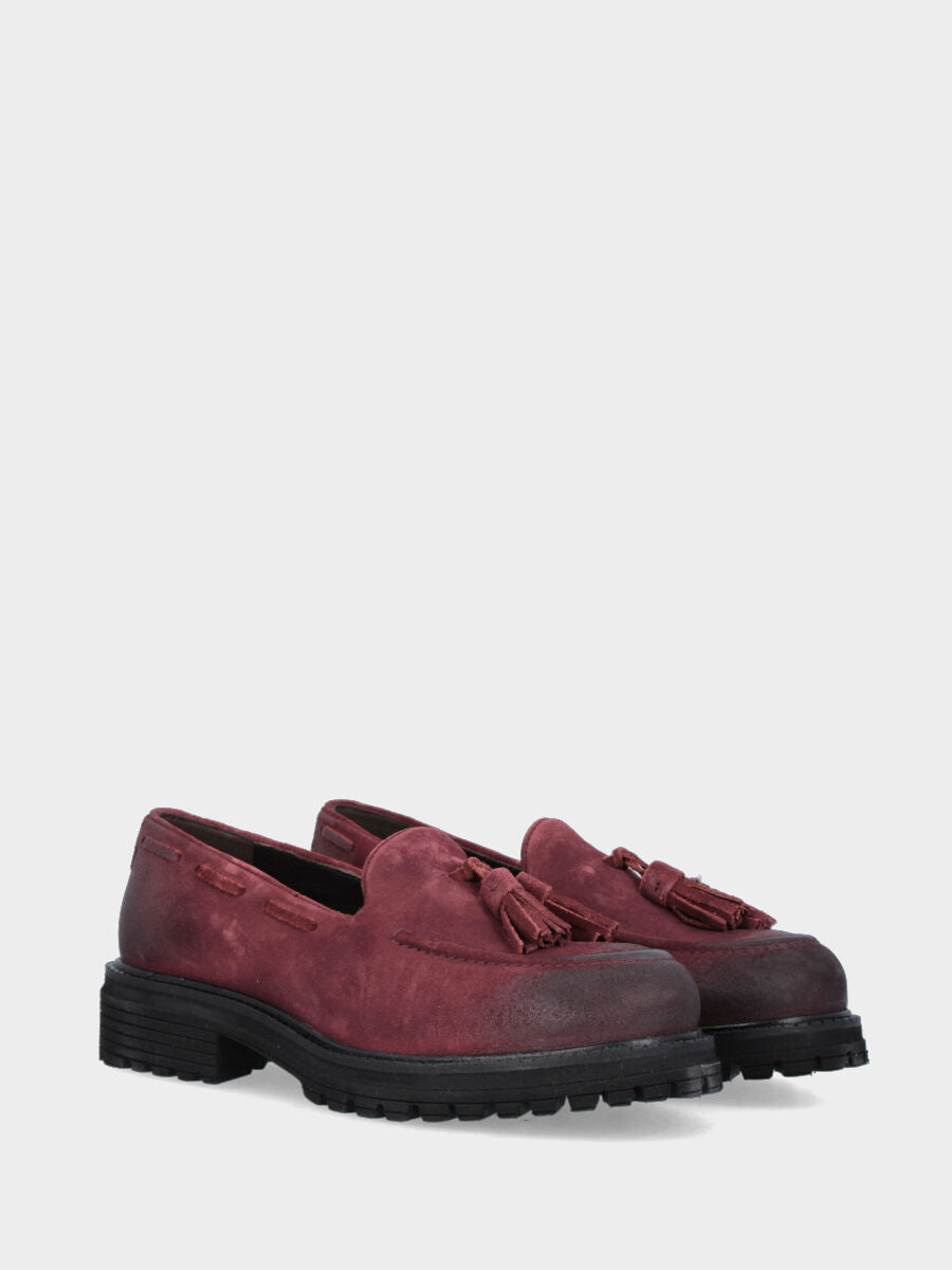 Mocassino in velour bordeaux con nappine e guardolo rotellato