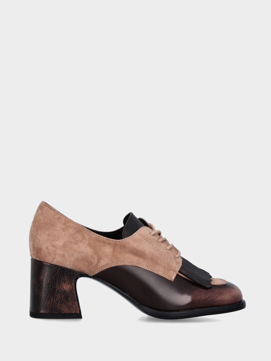 Derby in vitello e camoscio marrone e beige con frangia