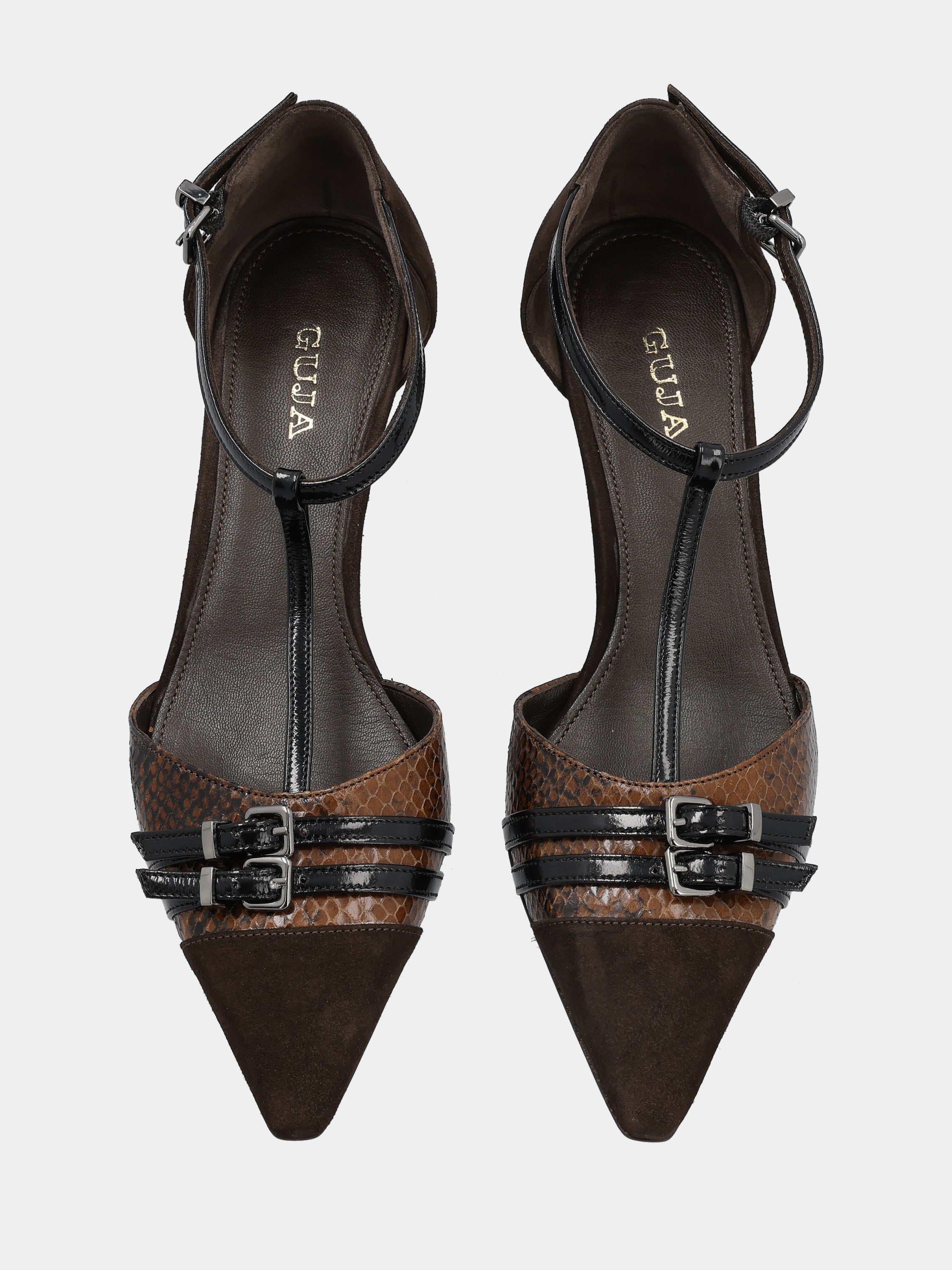 Sandalo monoblocco in vitello rosso con fascia ripiegata