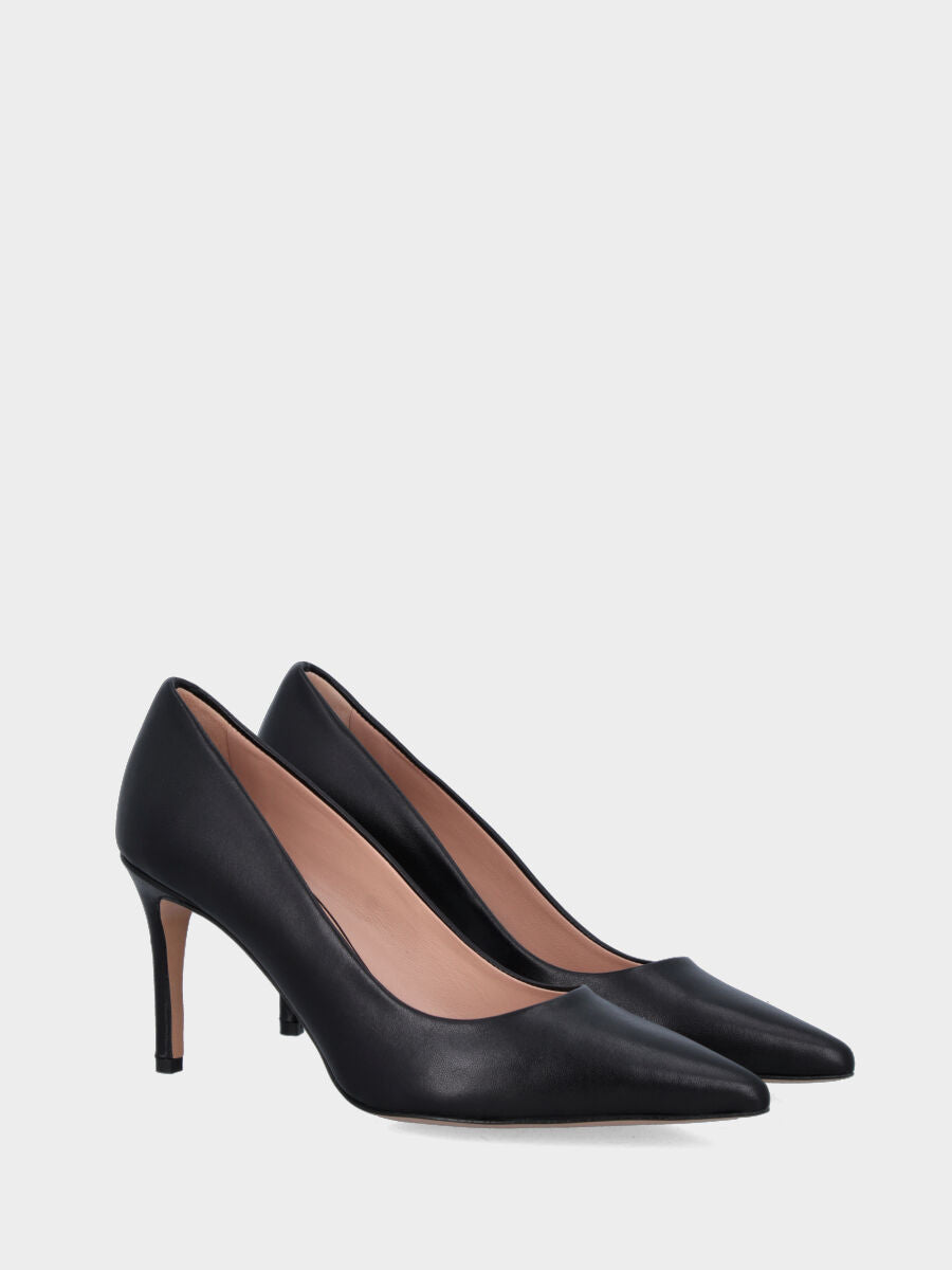 Escarpins en nappa noire avec talon stiletto et empeigne cousue et retournée
