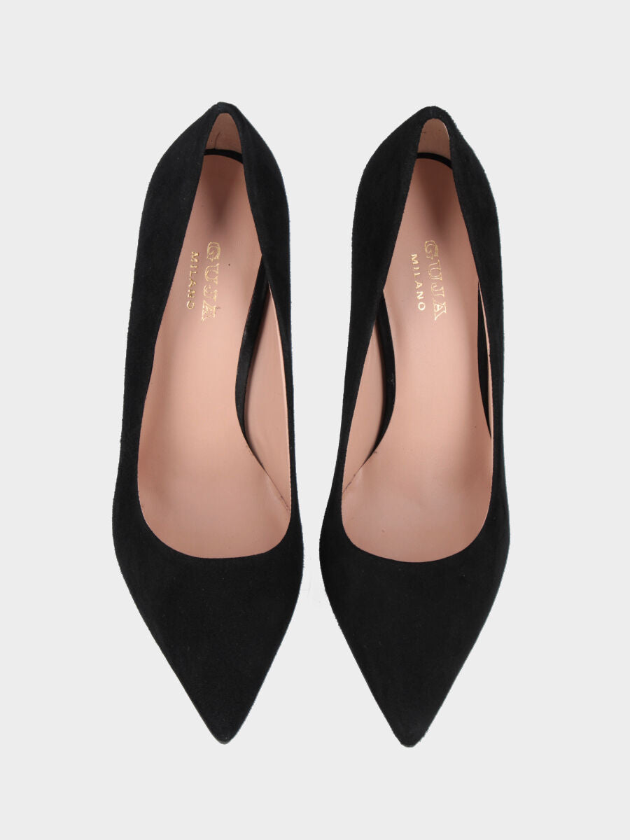 Décolleté in camoscio nero con tacco stiletto e punta sfilata