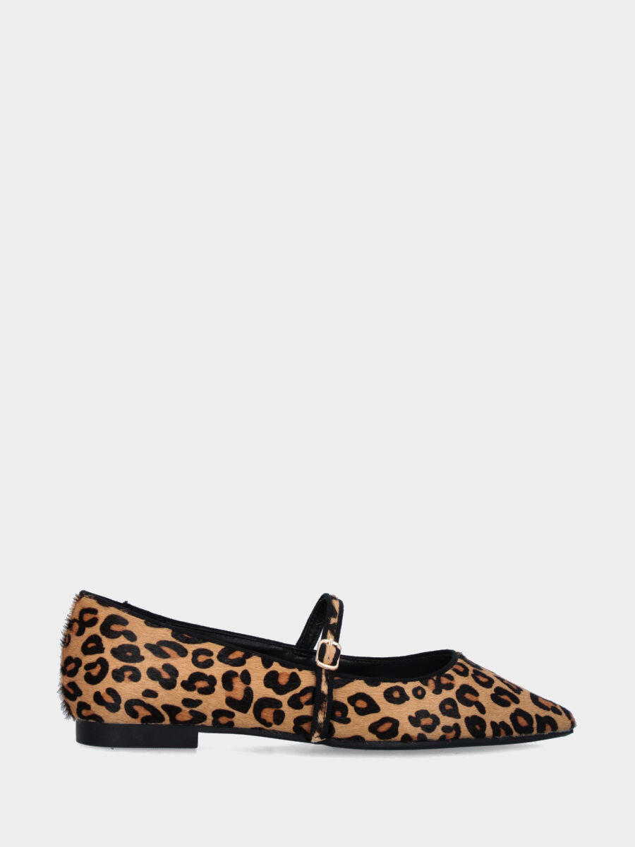 Ballerina Mary Jane in cavallino leopardato con cinturino e punta sfilata