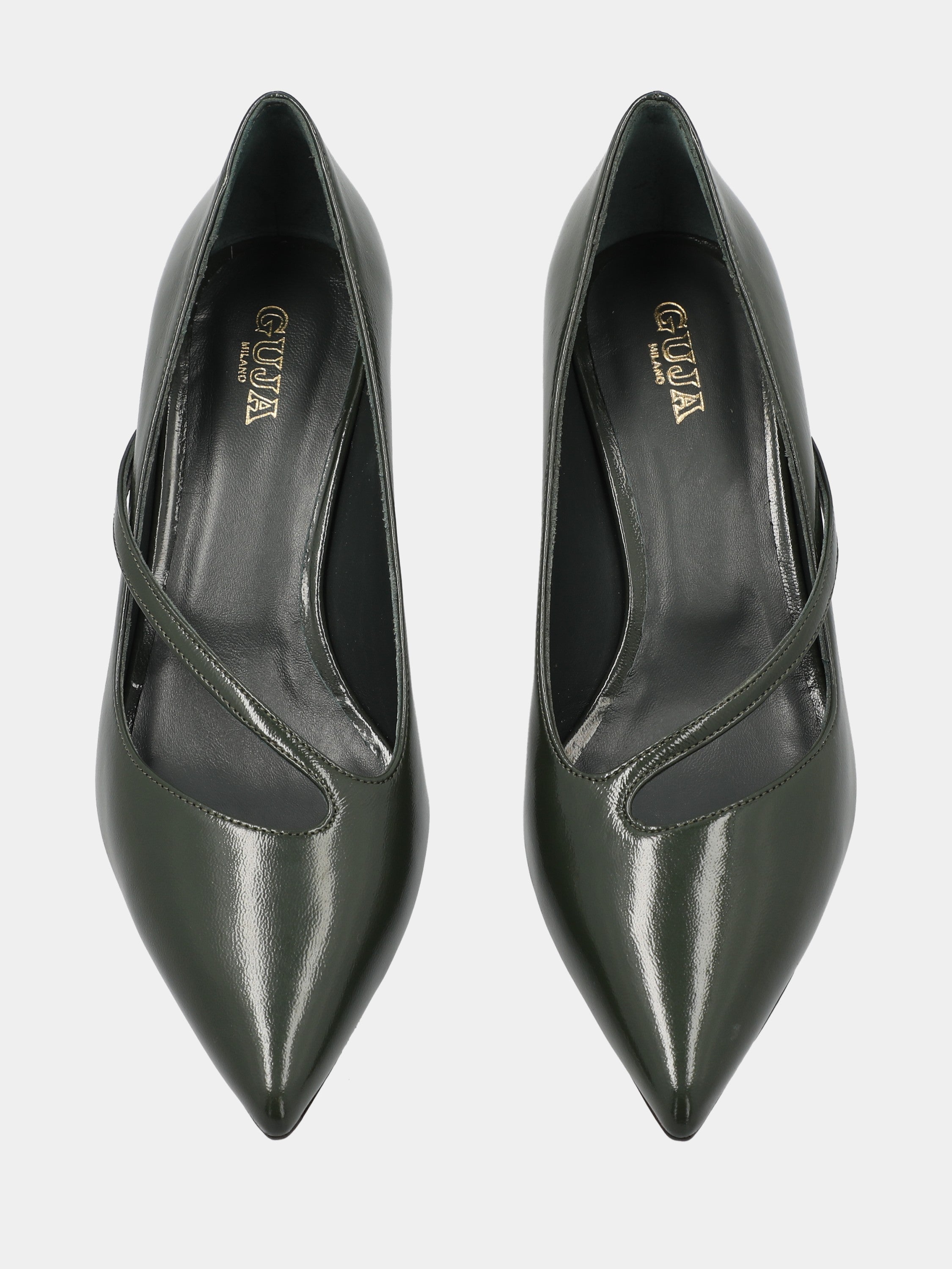 Escarpins en verni miroir vert avec bride en biais et talon calice