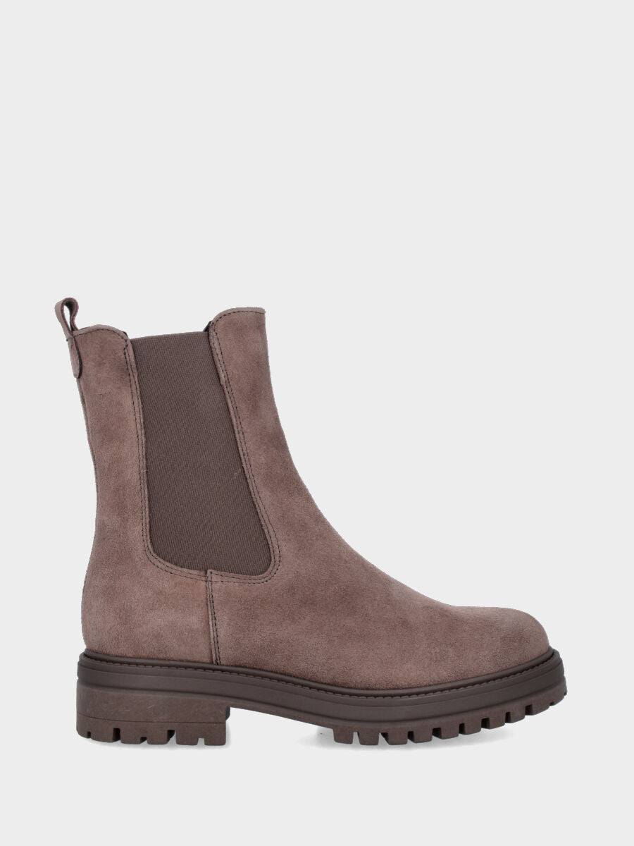 Beatles in camoscio beige con suola carrarmato