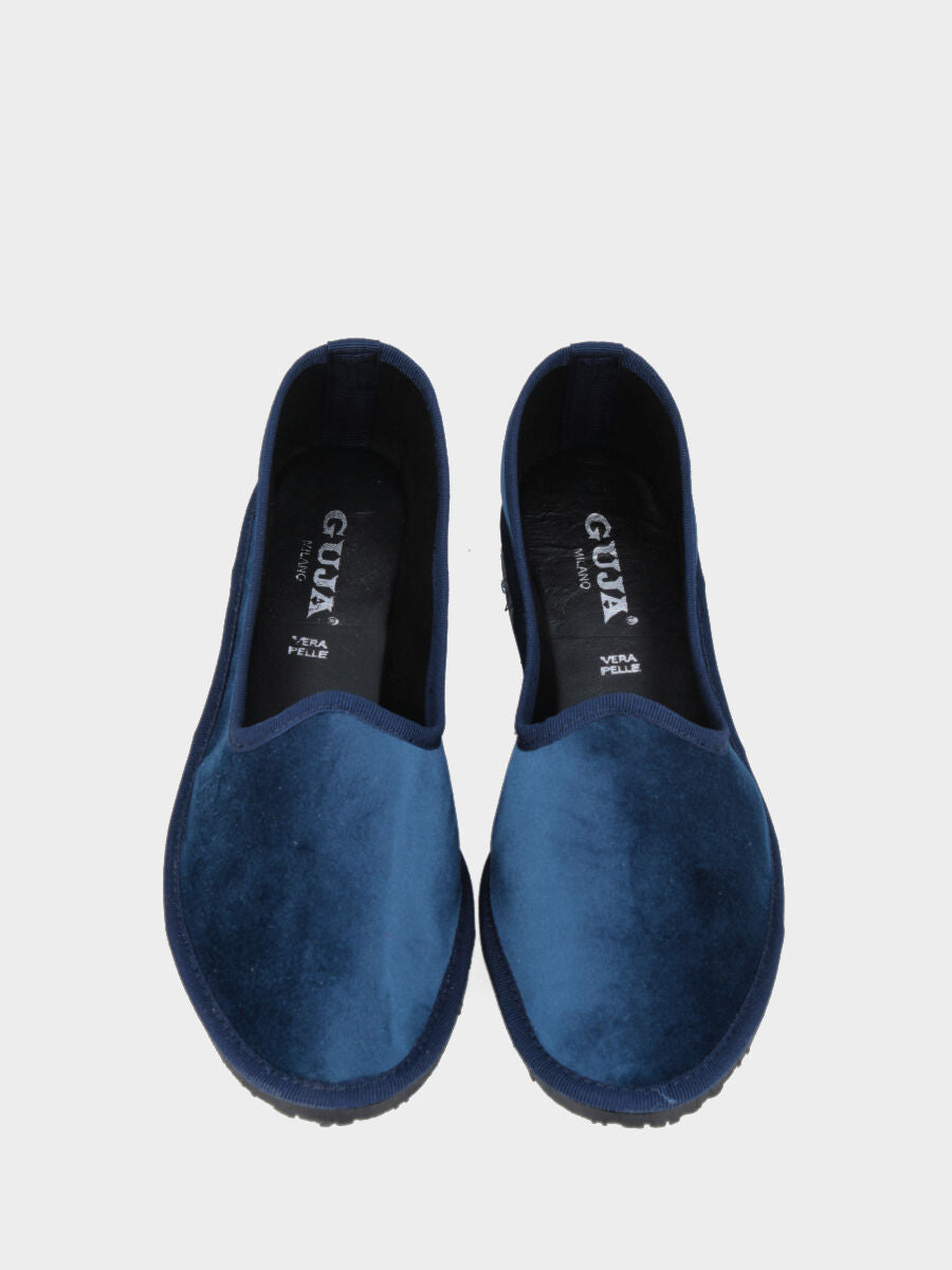 Friulana in velluto liscio blu con punta tonda e suola in gomma