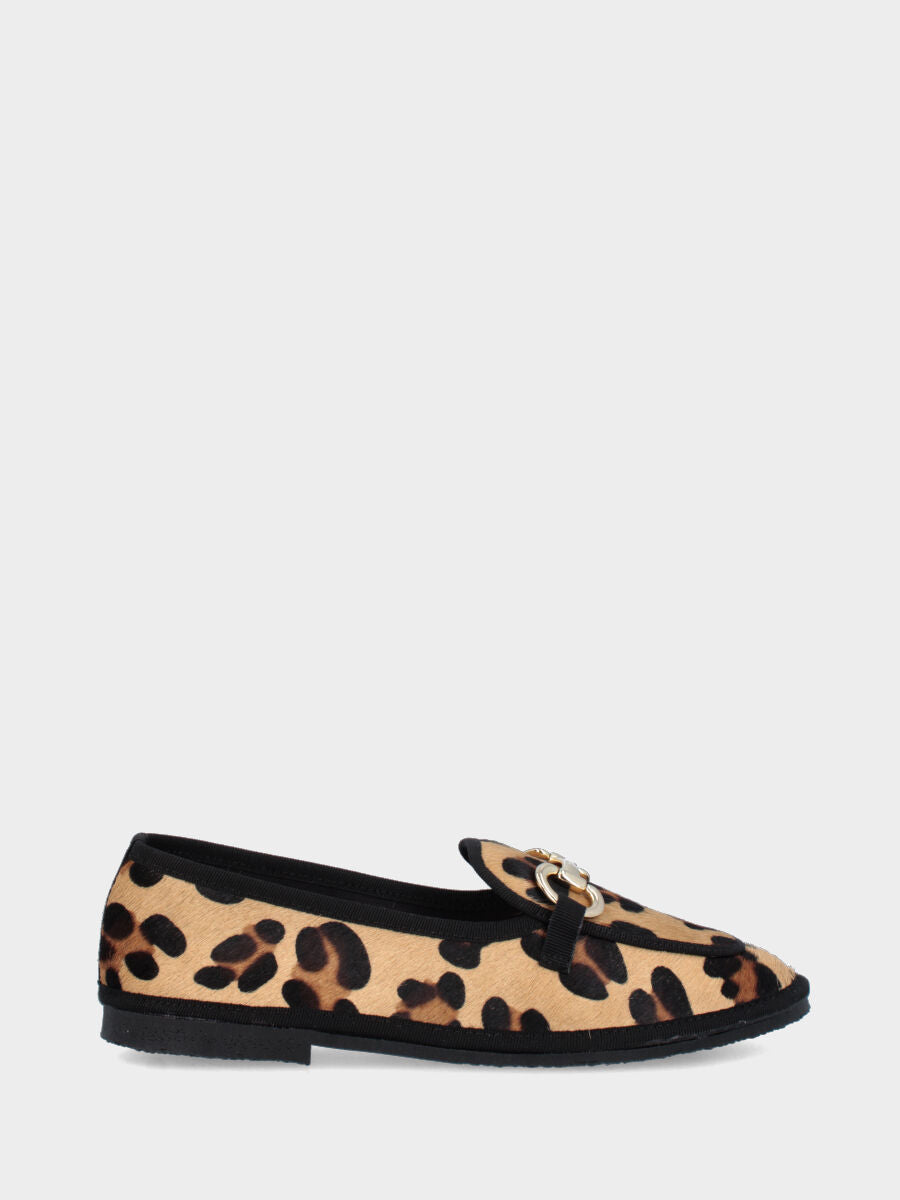 Mocassin sur forme frioulane en cuir façon poulain léopard plat