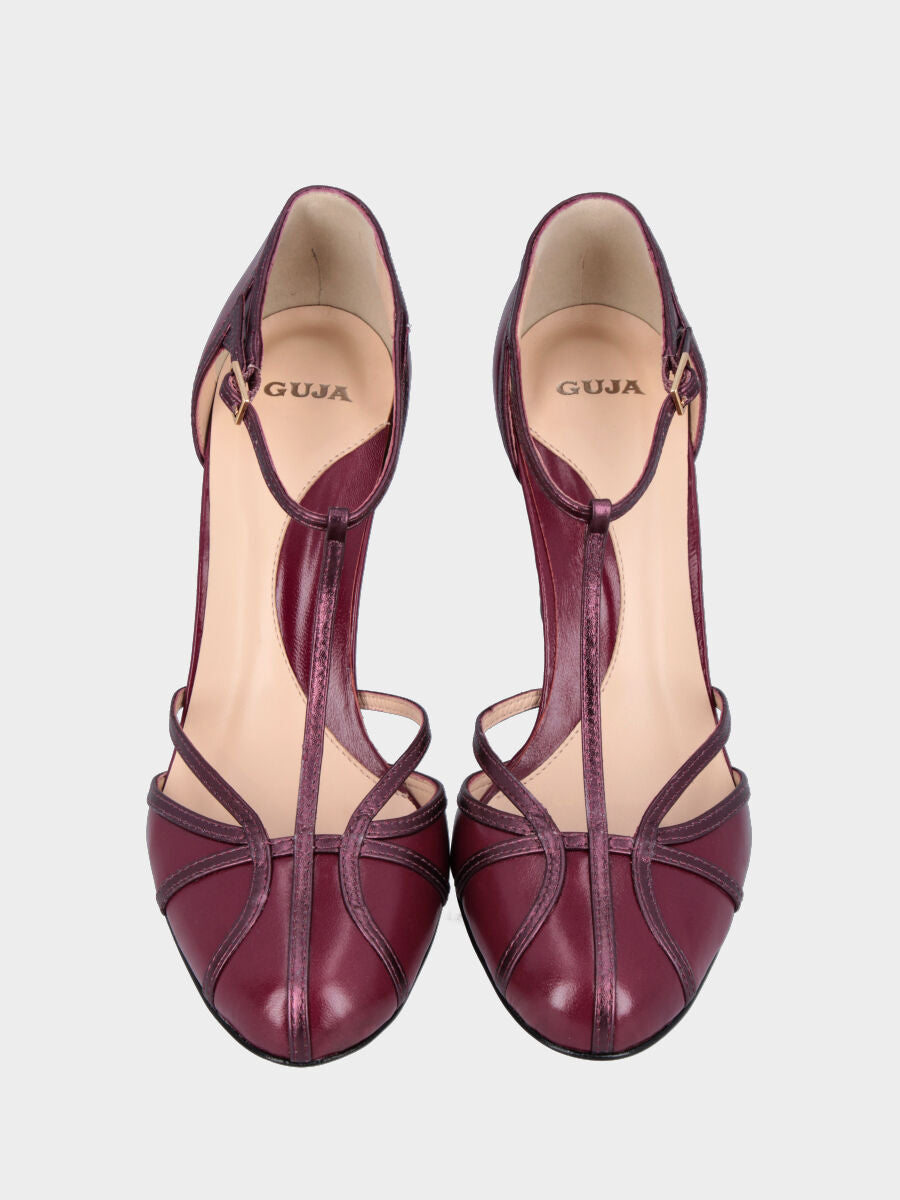 Sandalo monoblocco in vitello rosso con fascia ripiegata