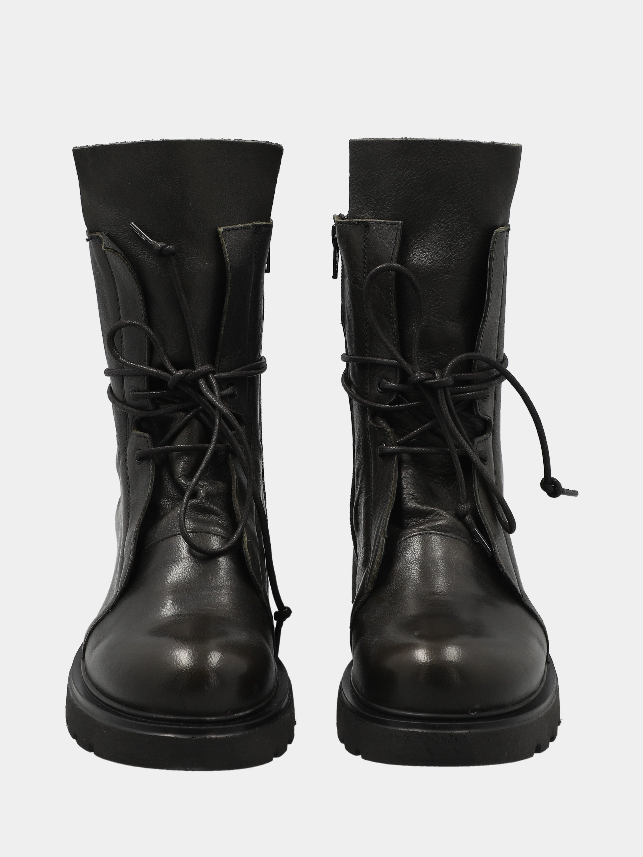 Sandalo monoblocco in vitello rosso con fascia ripiegata