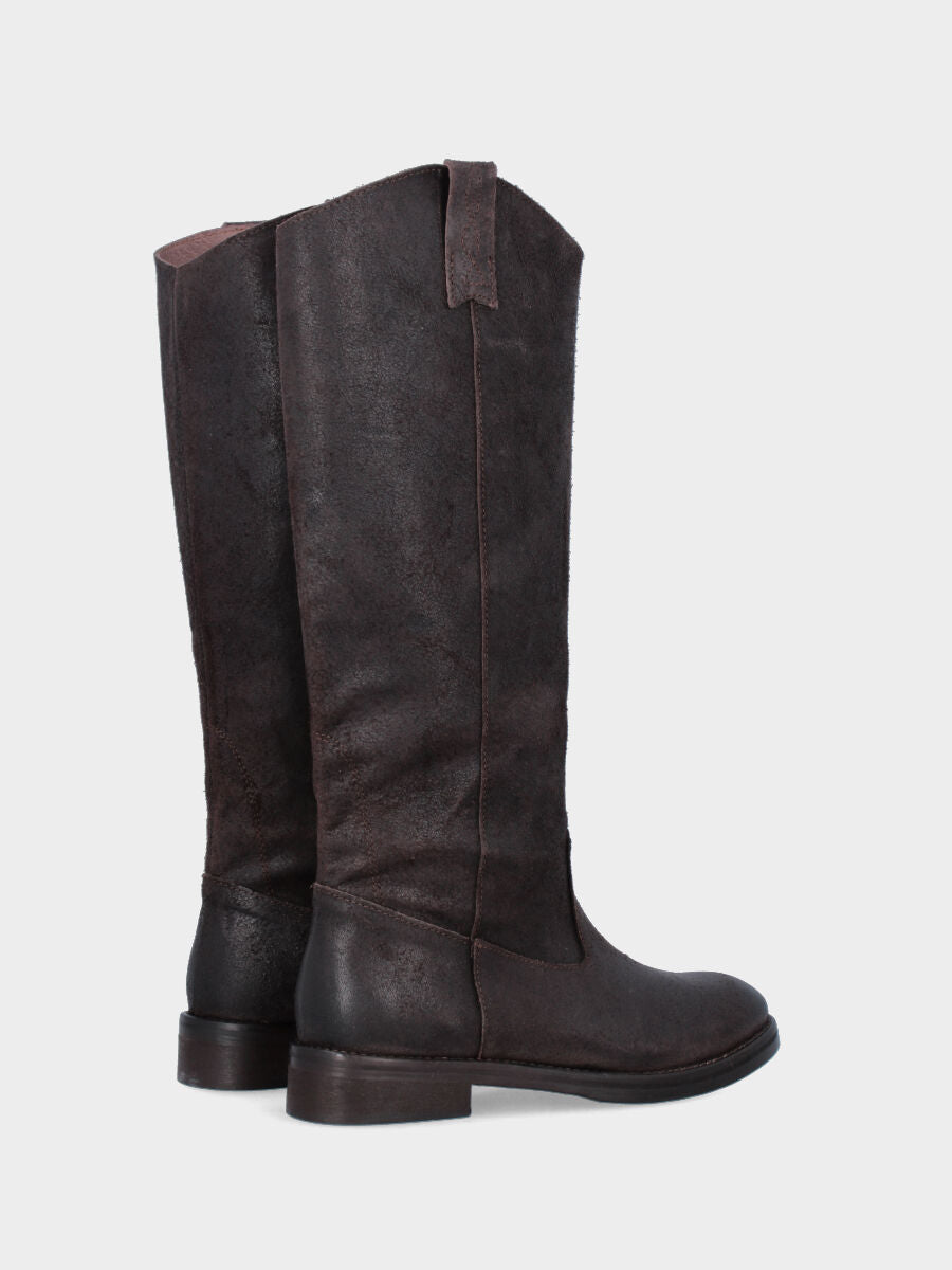 Stivale in crosta testa di moro con ricami sui tiranti