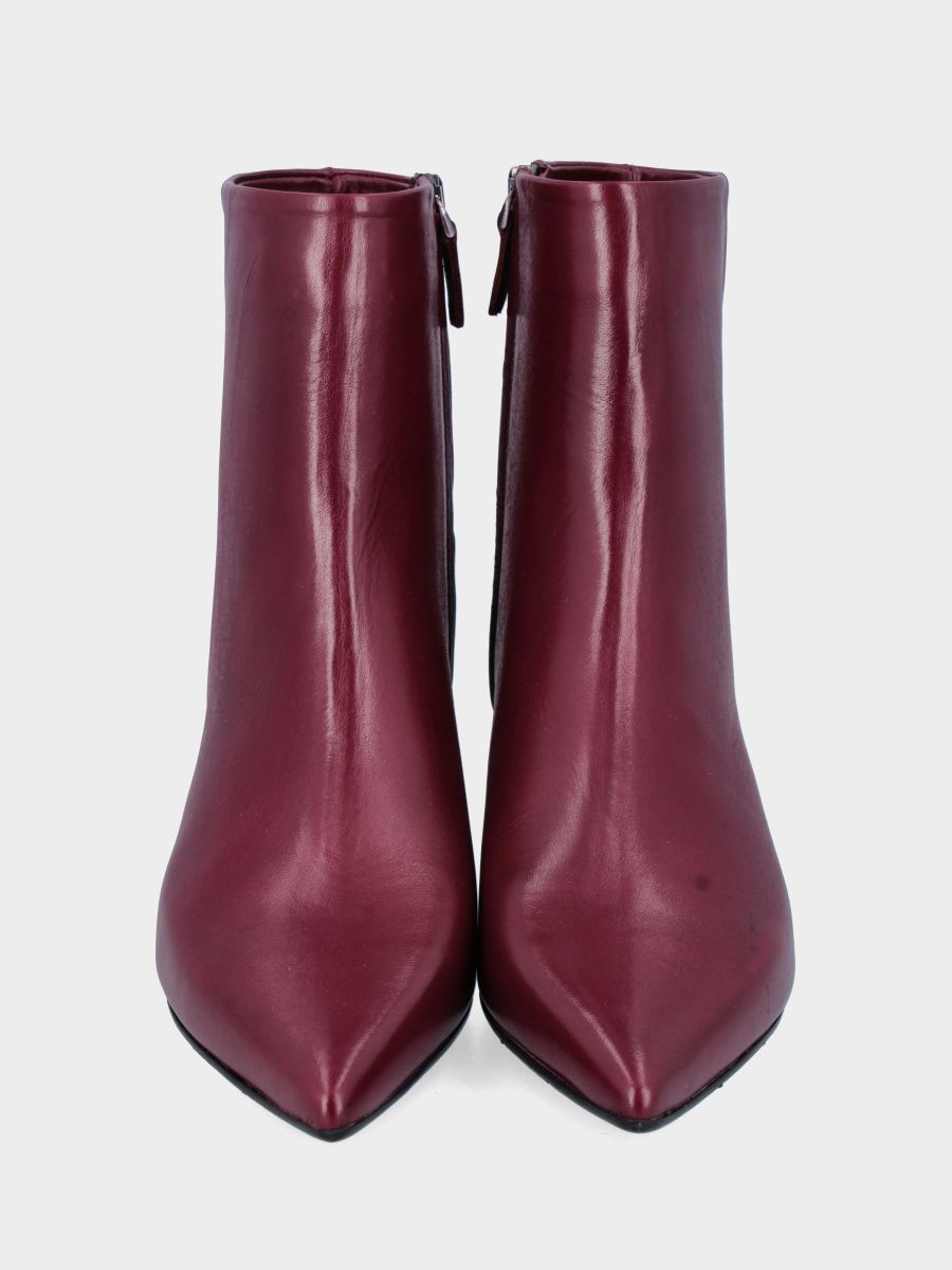 Stivaletto in vitello bordeaux liscio con cerniera e tacco a blocco