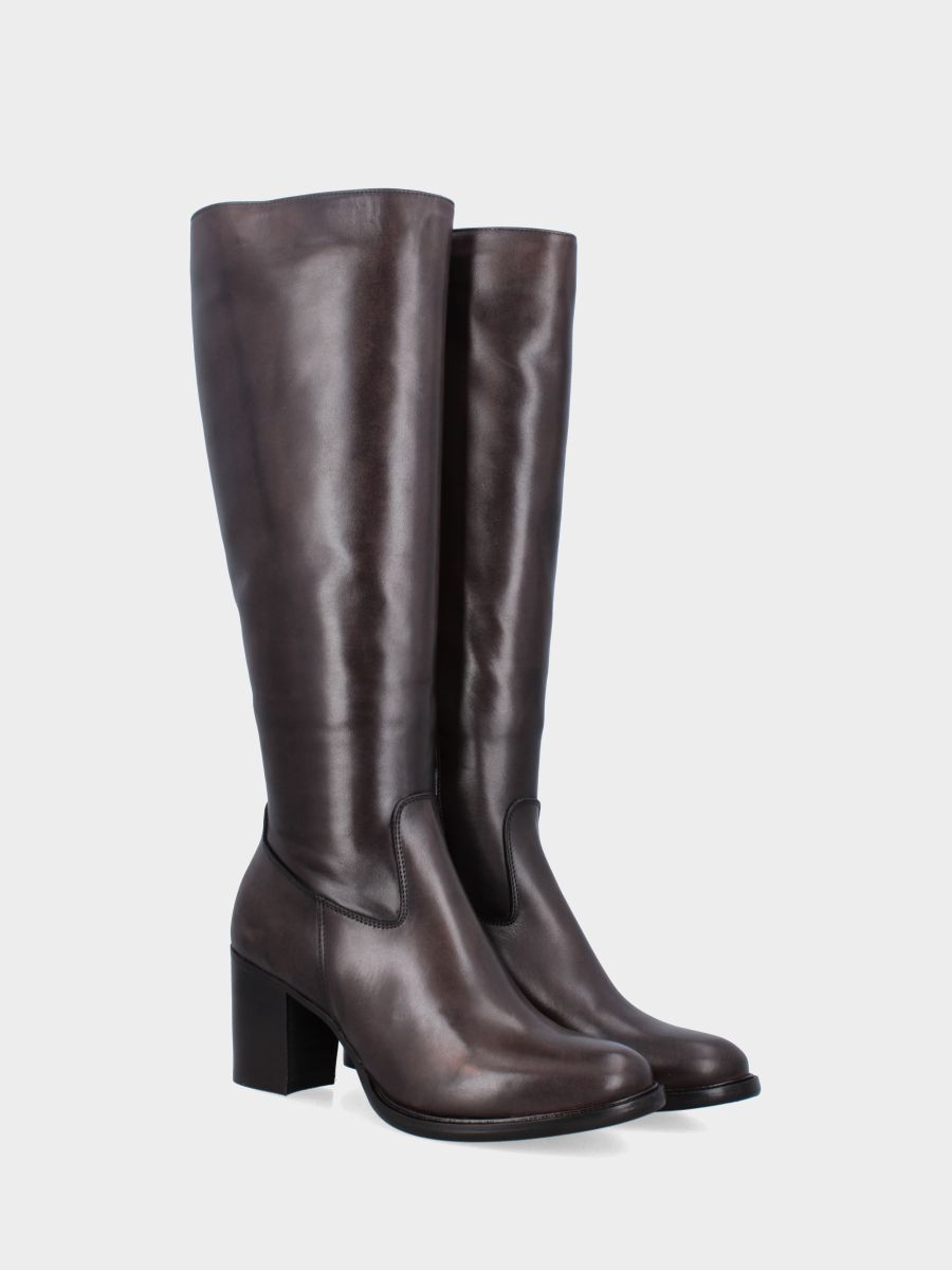 Botte en nappa marron foncé avec talon bloc