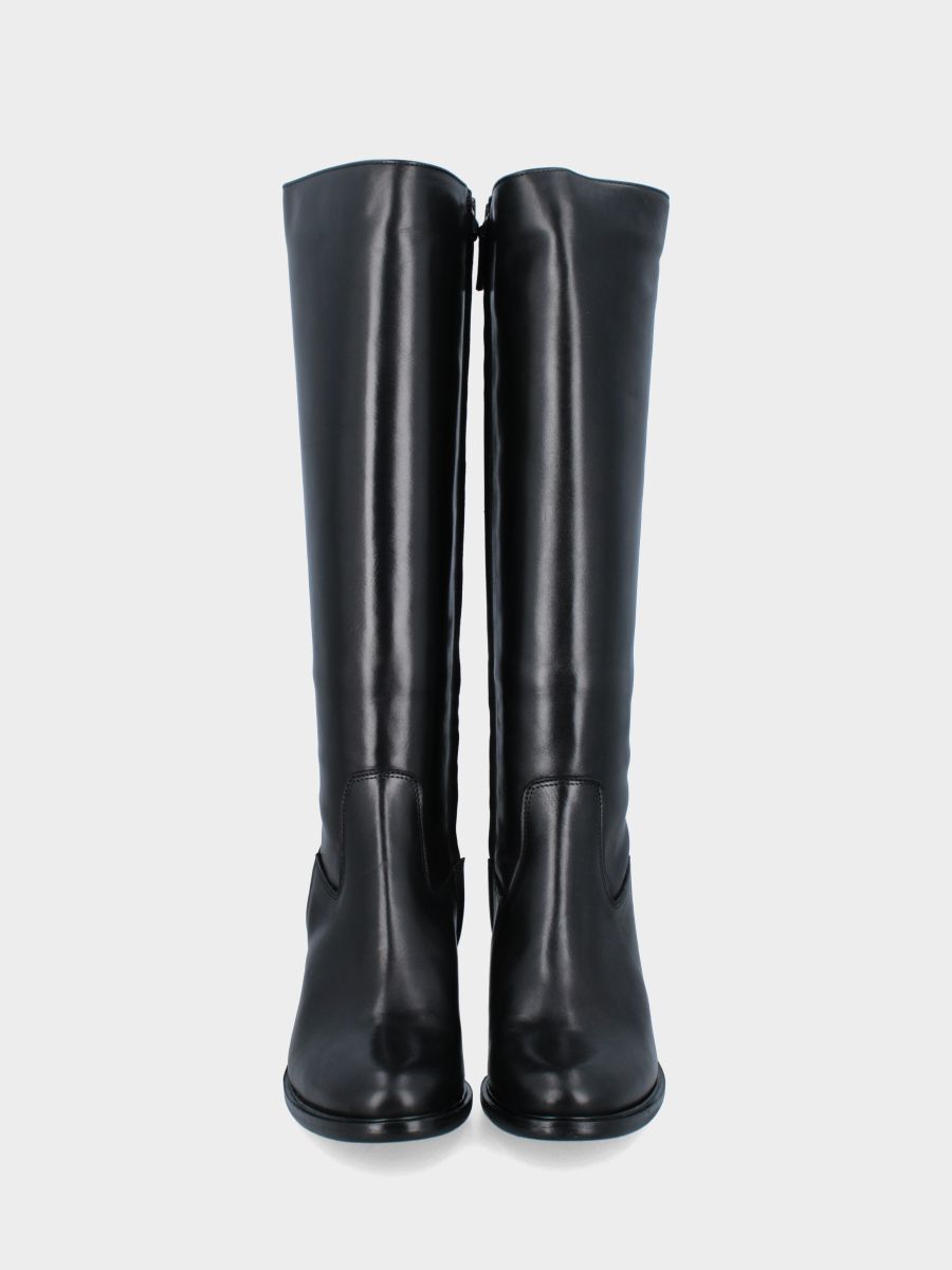 Stiefel aus schwarzem Nappaleder mit Blockabsatz