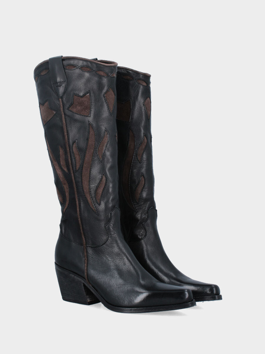 Camperos in vitello nero con gambale fiammato e tacco 65mm