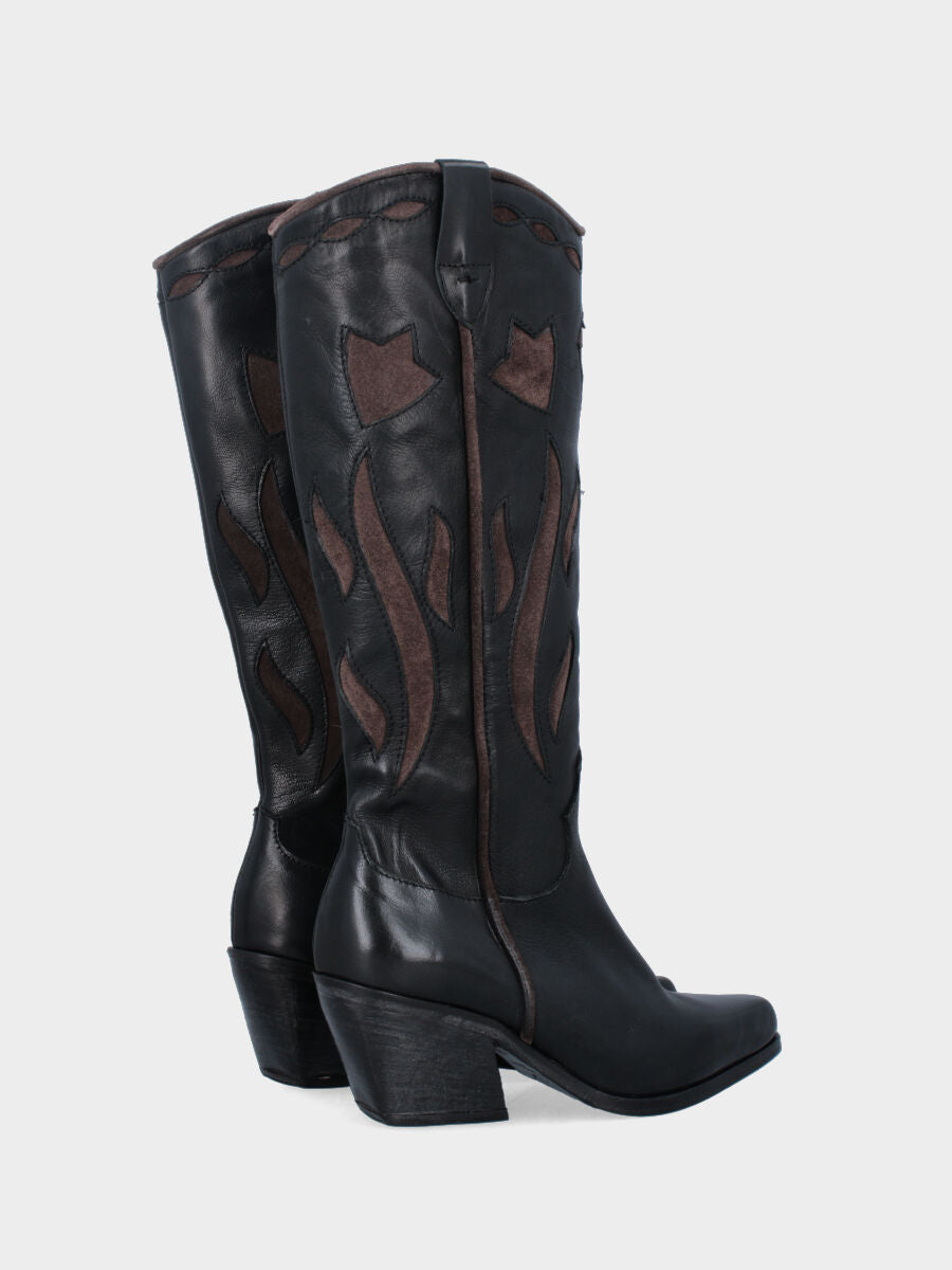 Camperos in vitello nero con gambale fiammato e tacco 65mm