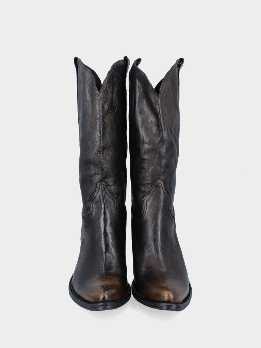 Bottes western à bottes en veau marron foncé avec bout effilé