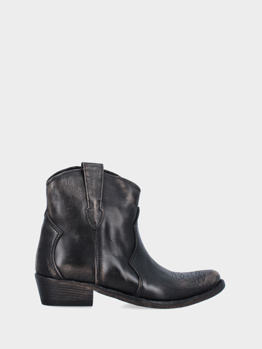 Bottes western à tige courte en veau gris avec broderies et découpe ondulée