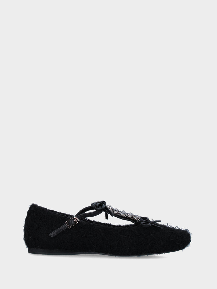 Ballerina in astrakan nero con cinturino e strass