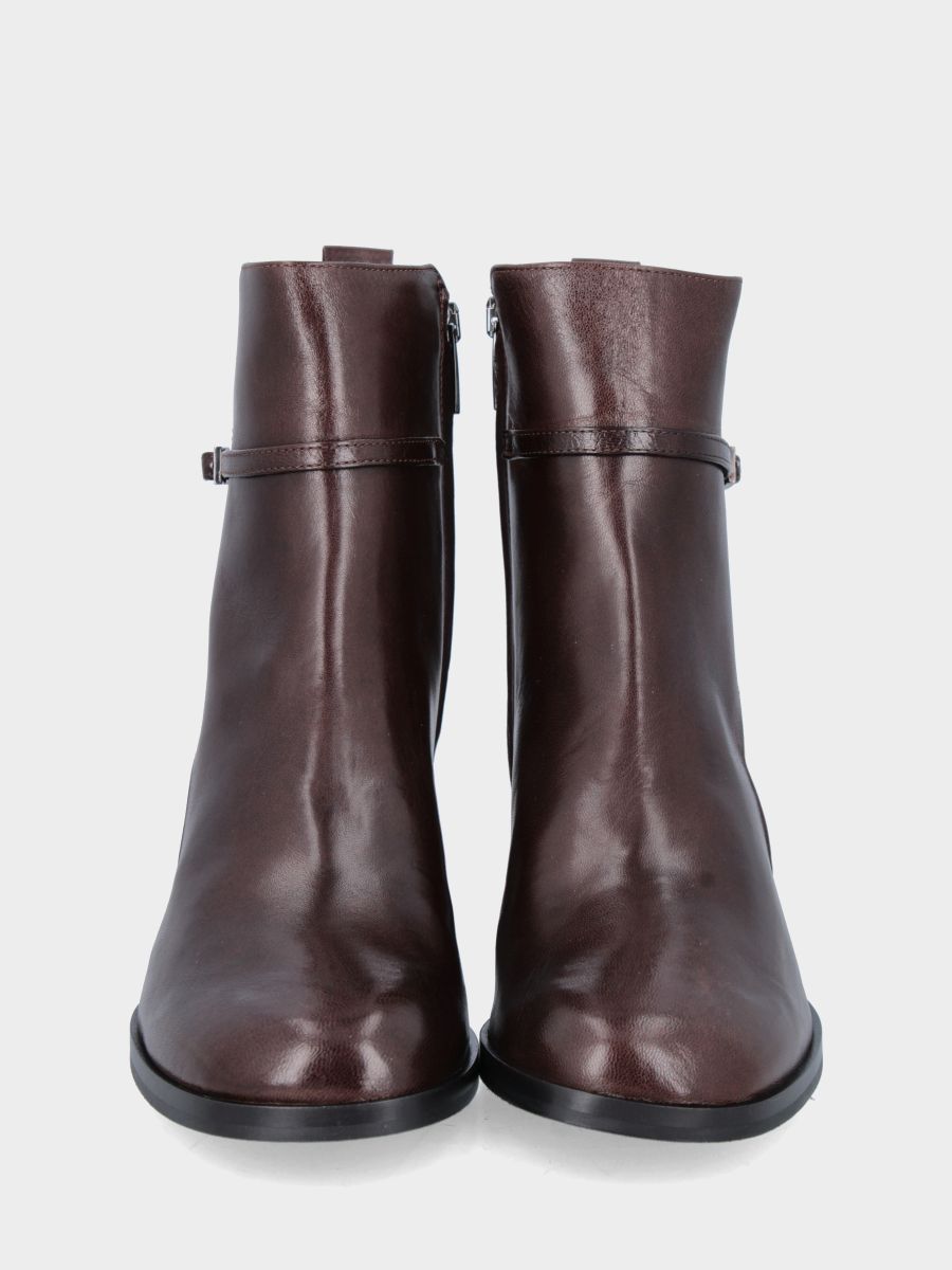 Stivaletto in vitello testa di moro con cinturino e tacco blocco