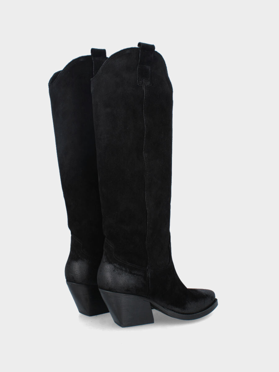 Camperos in velour nero con punta sfilata e tacco alto