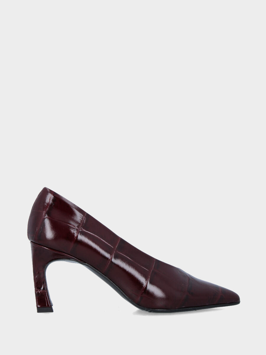 Décolleté in vitello bordeaux stampato coccodrillo con scollo a uovo