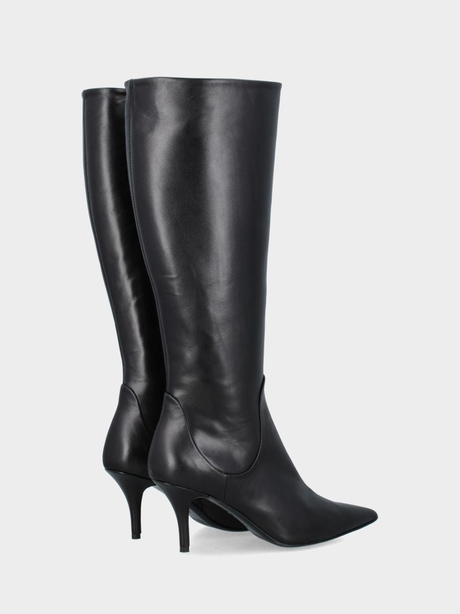 Botte en nappa noire avec talon aiguille en forme de calice