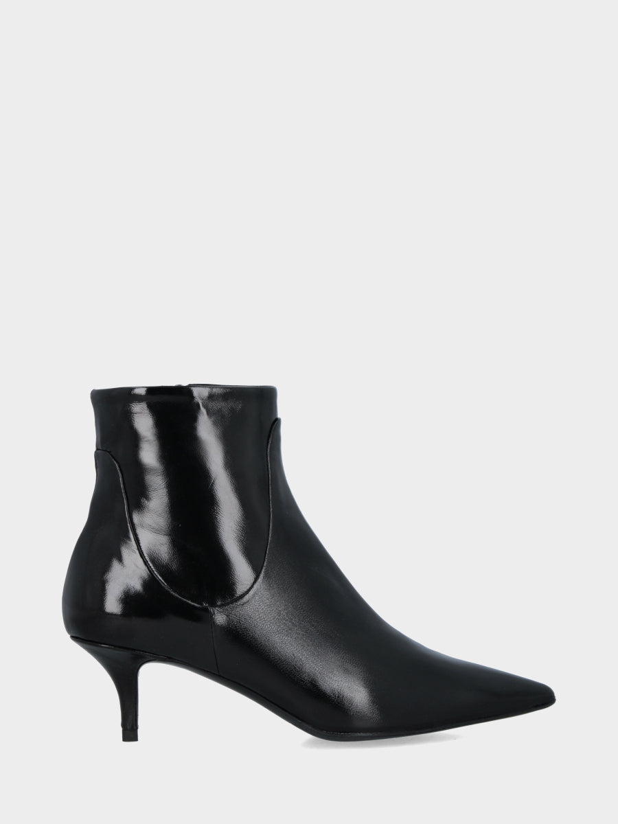 Bottine en verni miroir noir avec talon aiguille en forme de calice