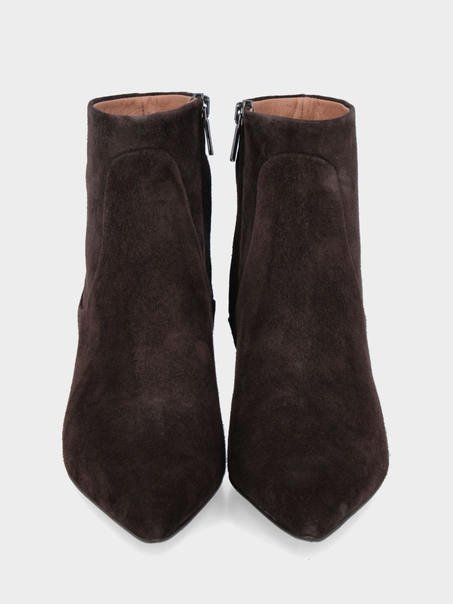 Stivaletto in camoscio testa di moro con tacco spillo a calice