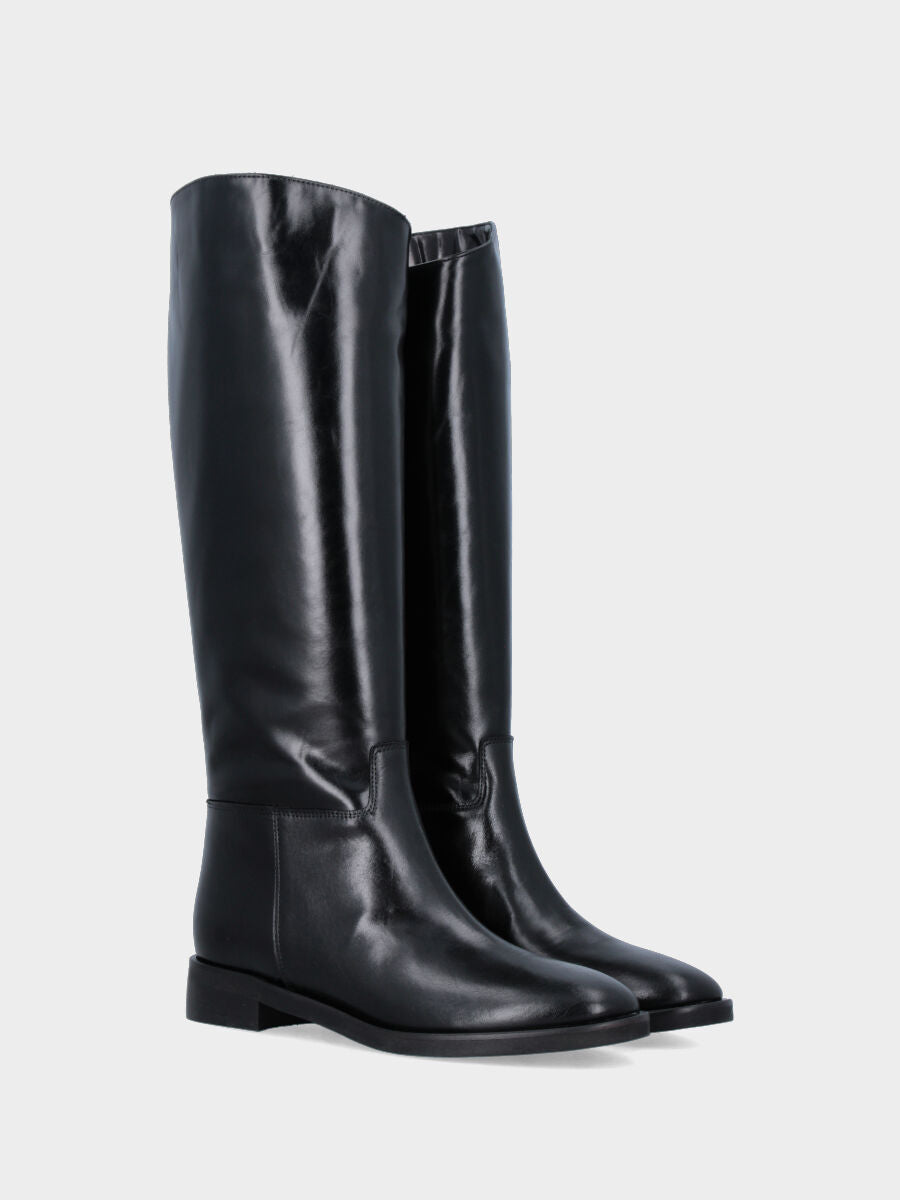 Stivale amazzone in vitello nero con gambale a tubo