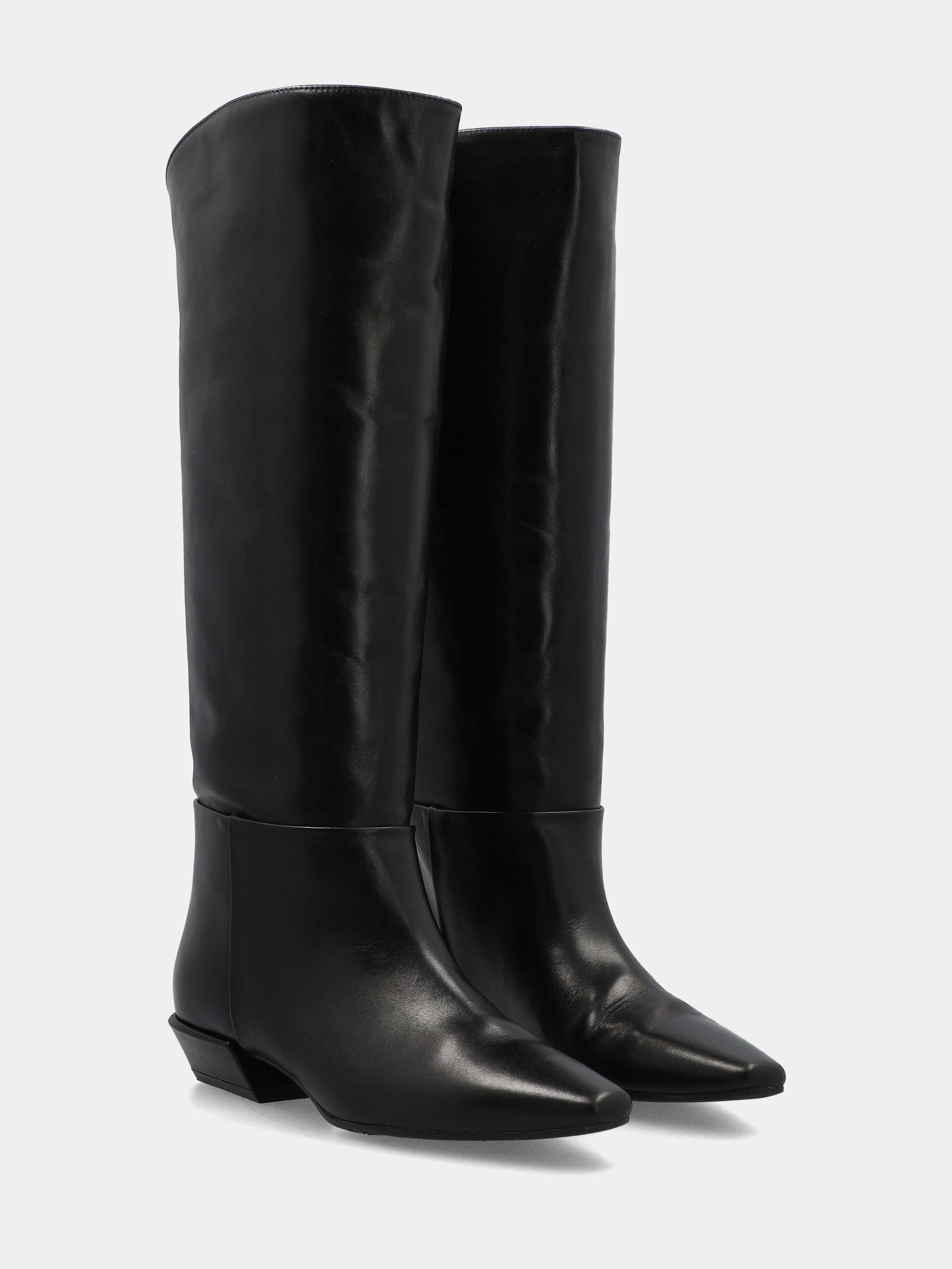 Bottes western en veau noir avec bout carré et talon bloc