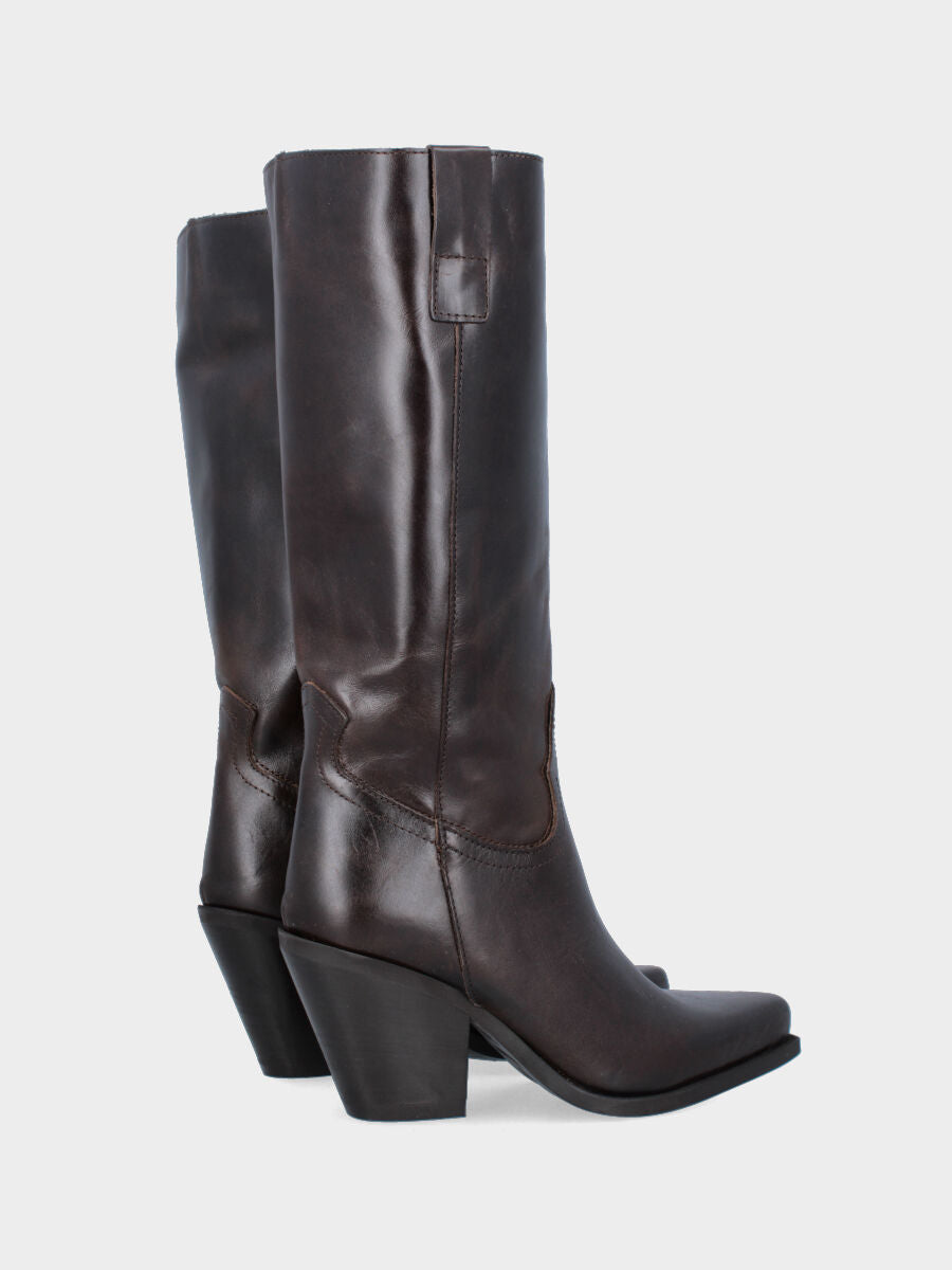 Camperos a stivale in vitello testa di moro con tacco conico